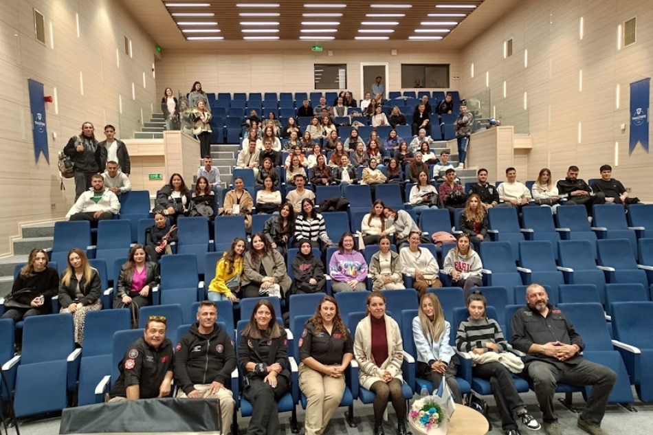 İzmir Tınaztepe Üniversitesi - Afetlerde Arama Kurtarma Semineri
