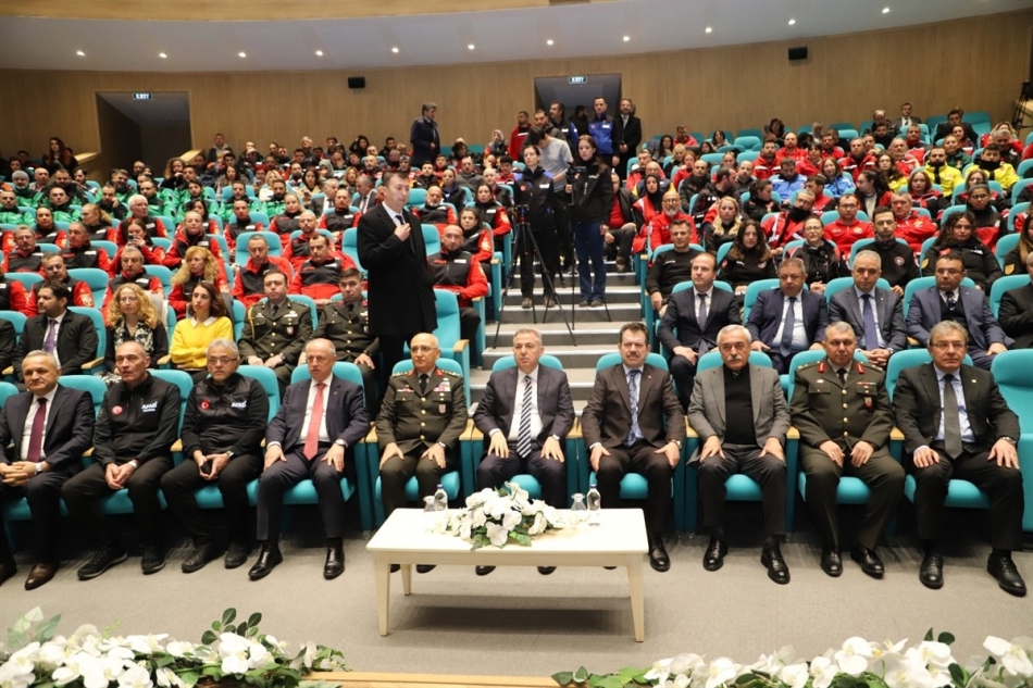 06 Şubat 2023 Kahramanmaraş Merkezli Depremlerini Anma Töreni